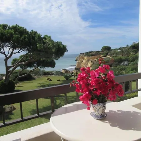 Reihenhaus, Armacao De Pera, Algarve, Cleaning Included Ferienhaus *
